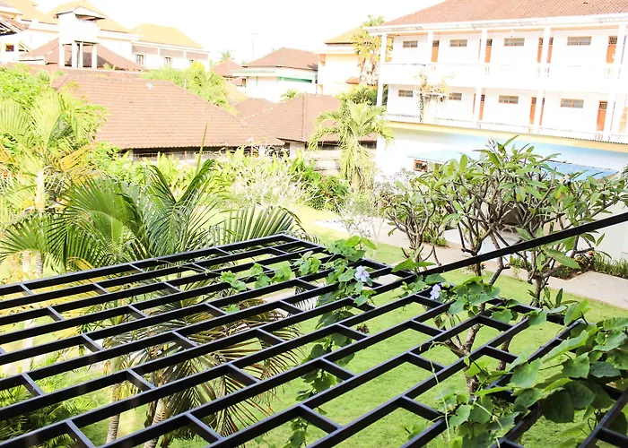 Kemuning Hotel 2*