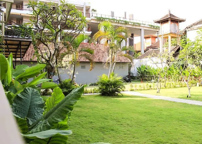 Kemuning Hotel 2*